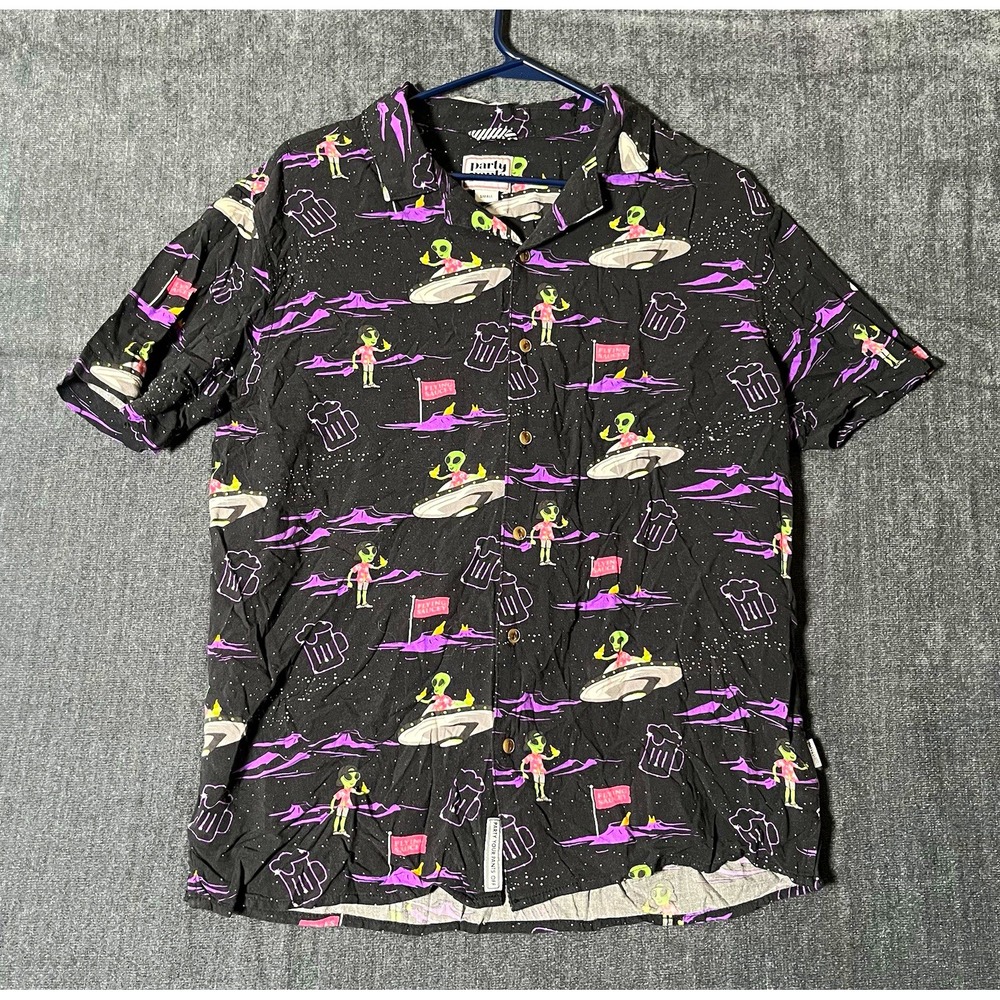 Party Pants Mens S Flying Saucey Alien UFO Graphic Print Rayon Button-Up Shirt